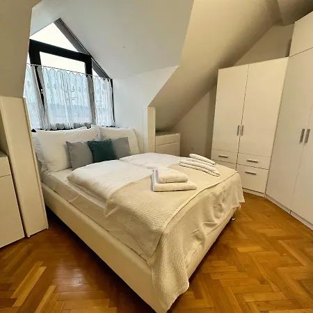 Charming Loft Apartmán *